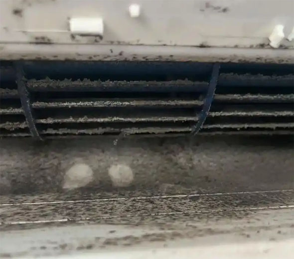 郴州空调吹的风有股烧焦味是怎么回事